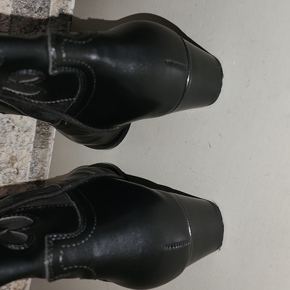 Zara Brand New Black Western Faux Leather Boots - Picture 5 of 11